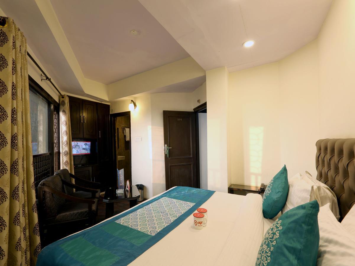 שימלה Oyo 3538 Hotel Mahamaya מראה חיצוני תמונה