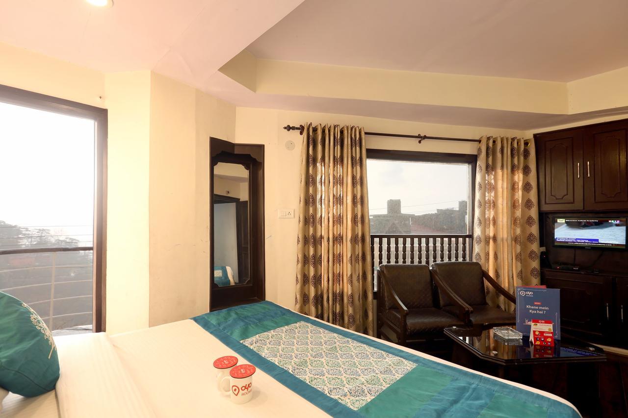 שימלה Oyo 3538 Hotel Mahamaya מראה חיצוני תמונה