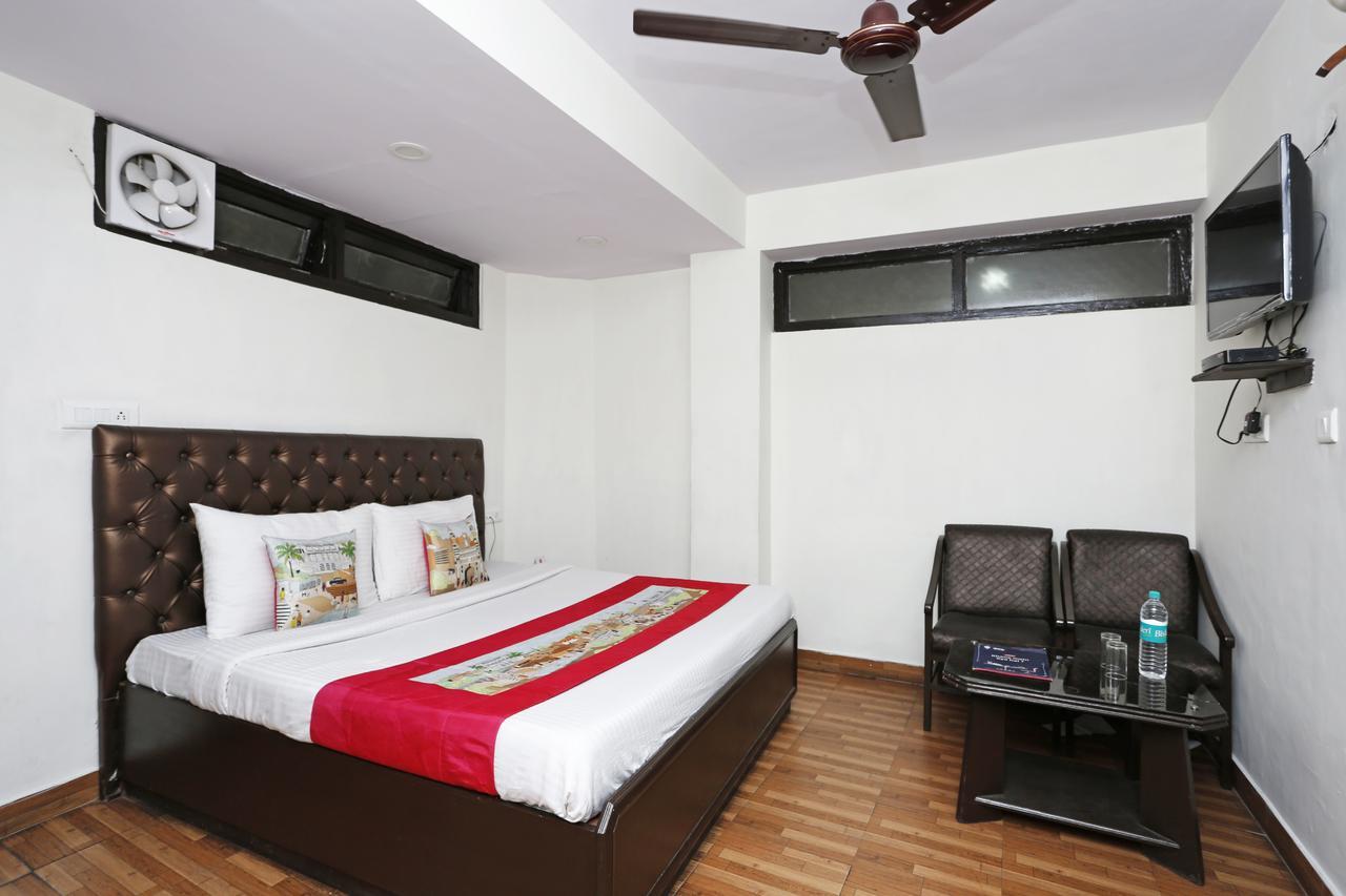 שימלה Oyo 3538 Hotel Mahamaya מראה חיצוני תמונה